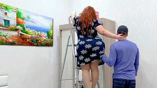Анальный фетиш у лестницы: как коротконогая BBW - зрелка изменила мужу с пасынком